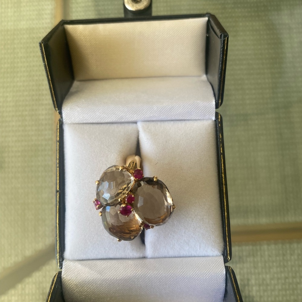 Green Stone Ring With Ruby - image 4